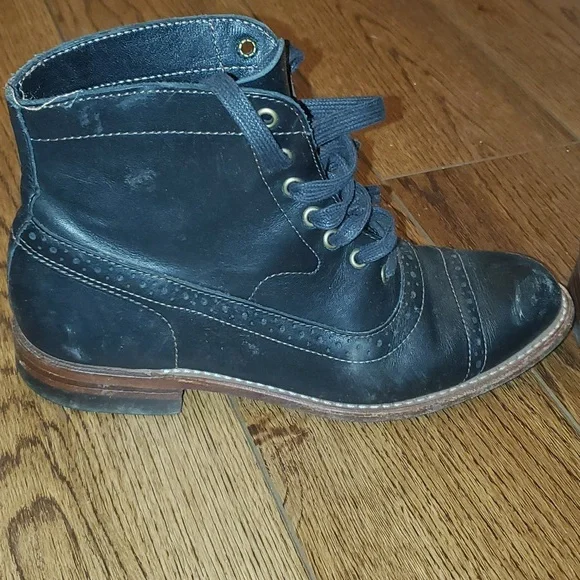 8.5 Wolverine Oxford Boots - Picture 3 of 16